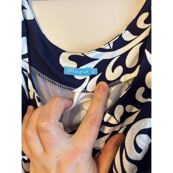 J.McLaughlin Catalina Cloth Navy/White Floral Damask Sleeveless Shift Dress Sz 2 - Picture 4 of 6